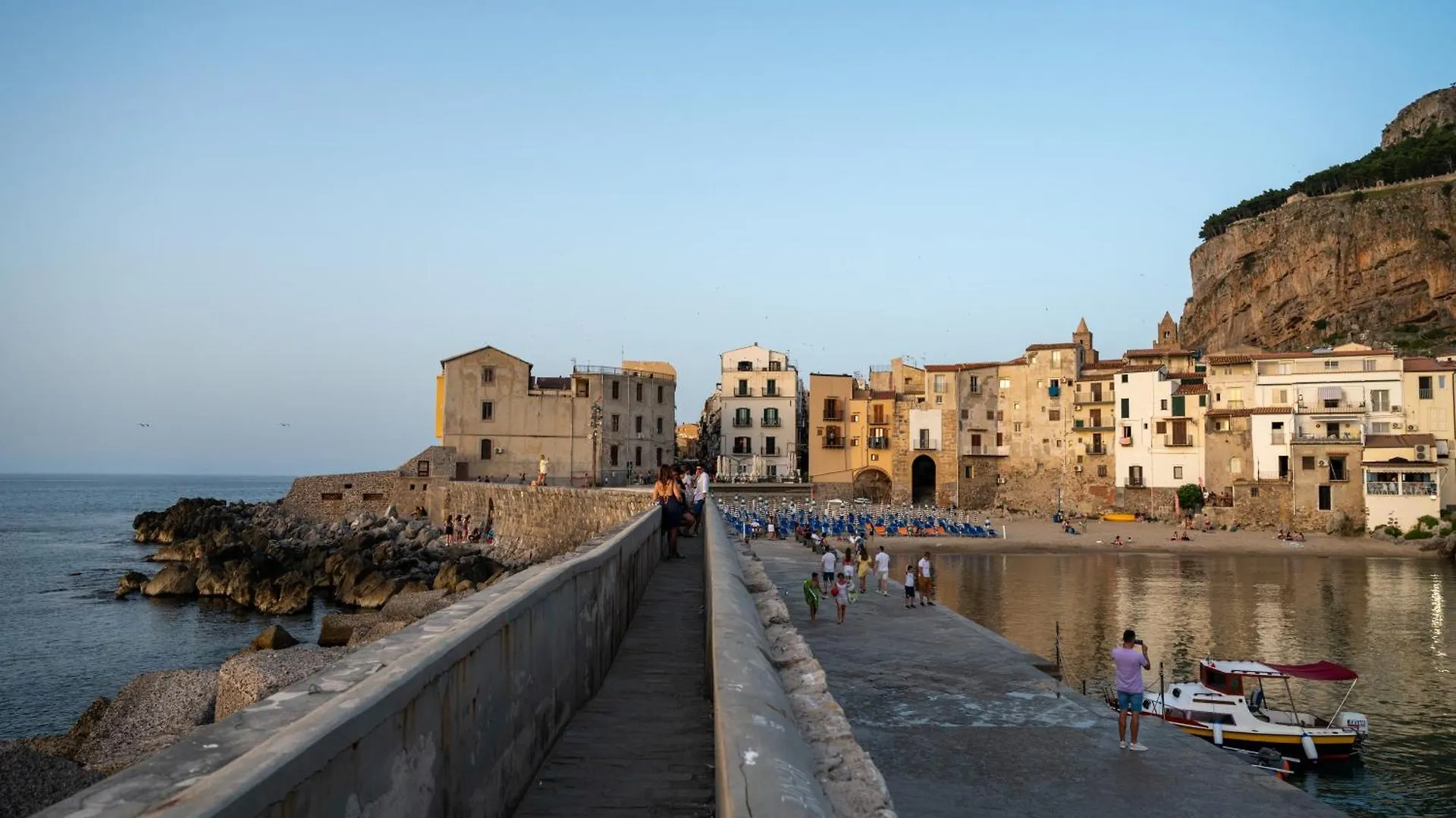 Casa Vacanze Tramonto Alla Marina Cefalù