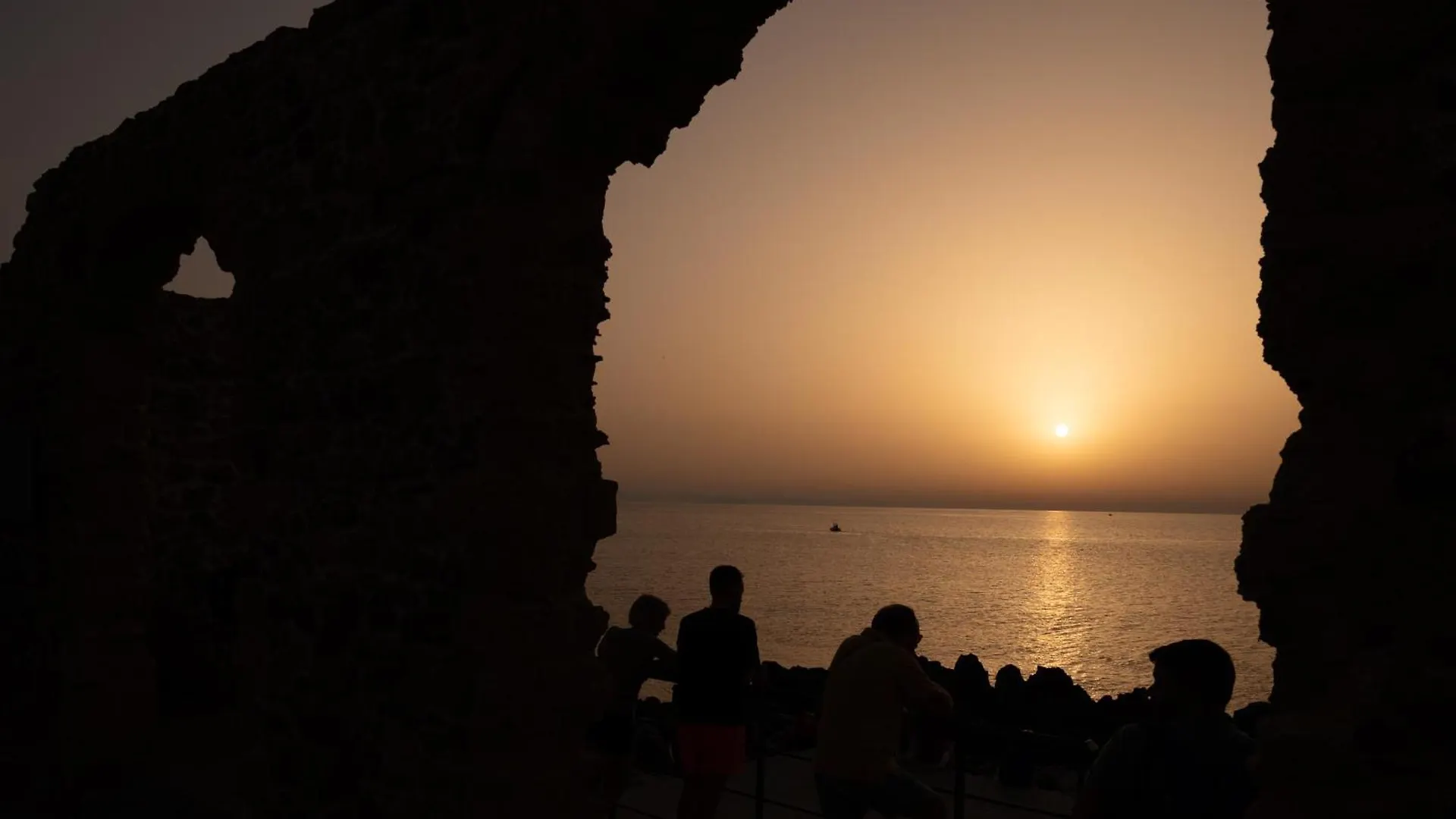Apartment Casa Vacanze Tramonto Alla Marina Cefalu Italy