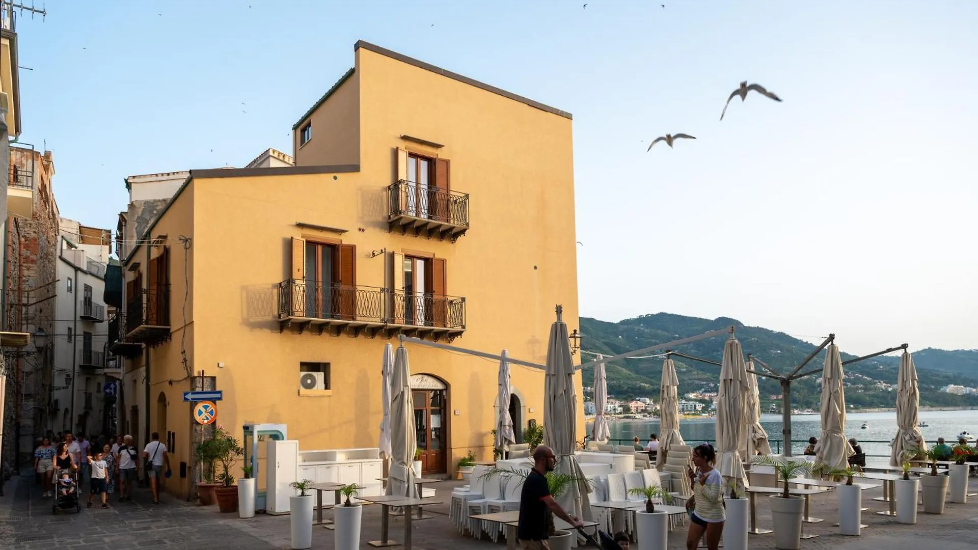 Apartment Casa Vacanze Tramonto Alla Marina Cefalu