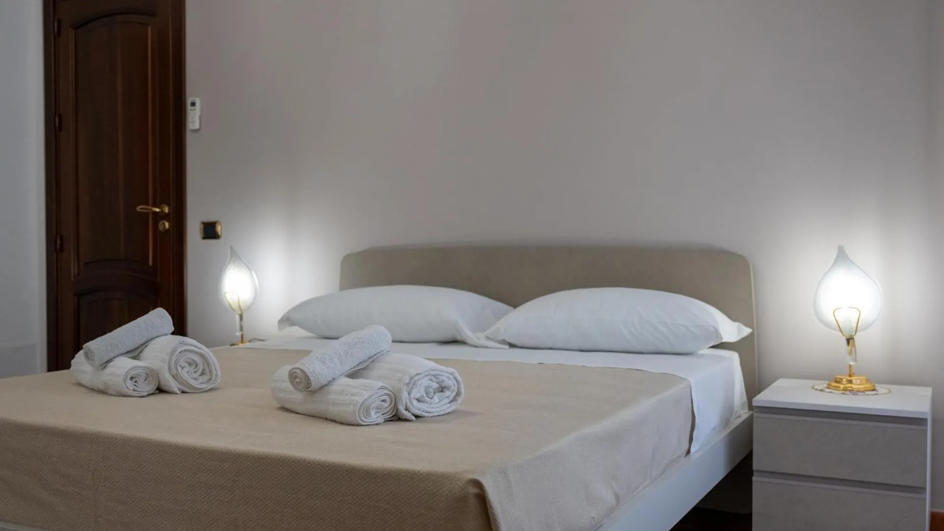 Casa Vacanze Tramonto Alla Marina Cefalu