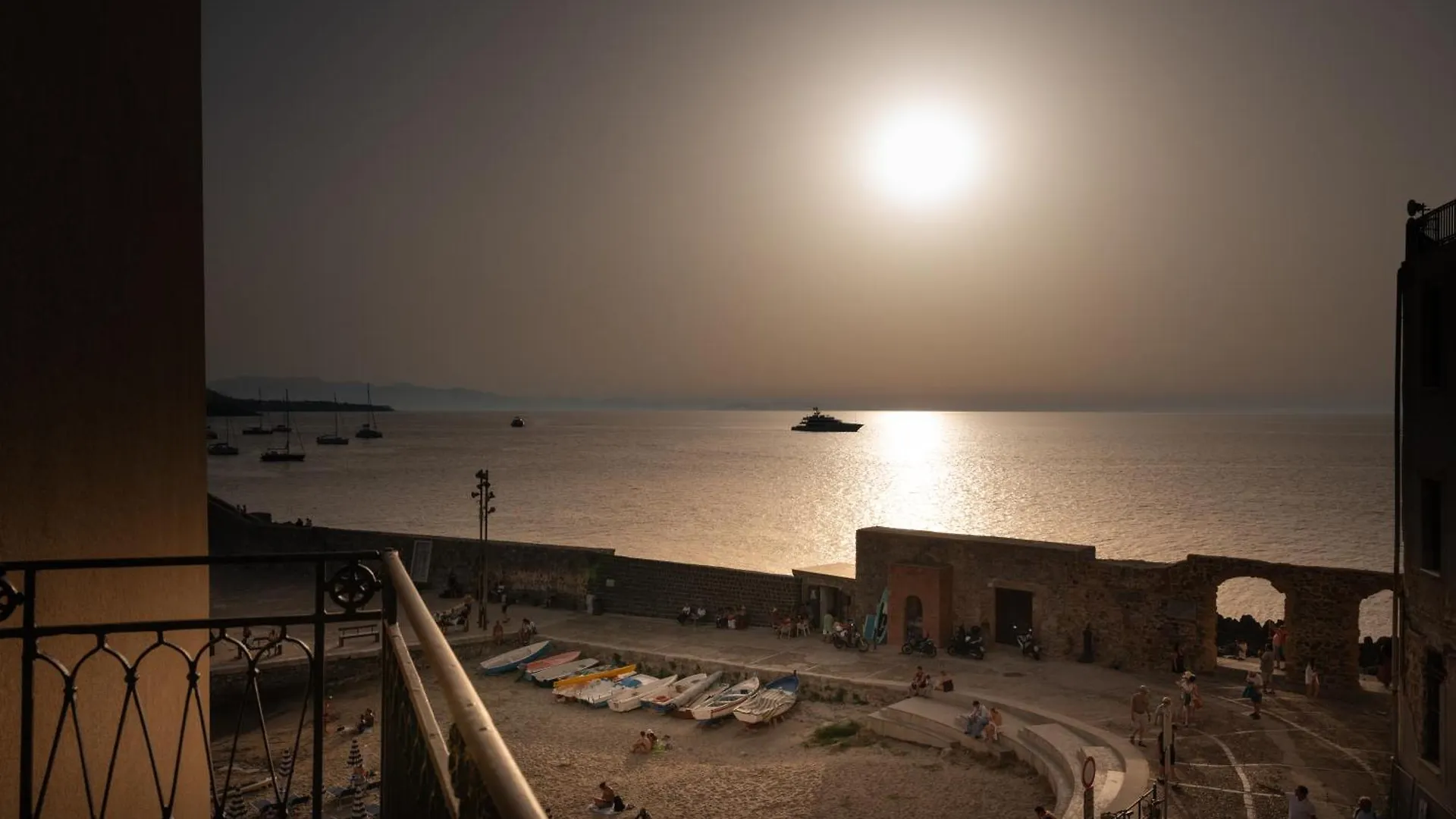 Casa Vacanze Tramonto Alla Marina Cefalu