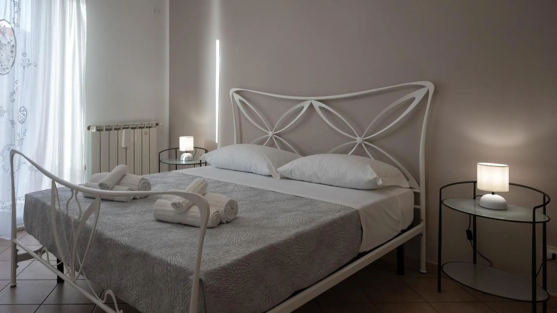 Apartment Casa Vacanze Tramonto Alla Marina Cefalu Italy